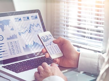 charts-on-screen-laptop-mobile